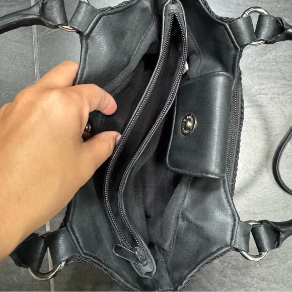 Rosetti Black Handbag/Crossbody Purse - Picture 4 of 5